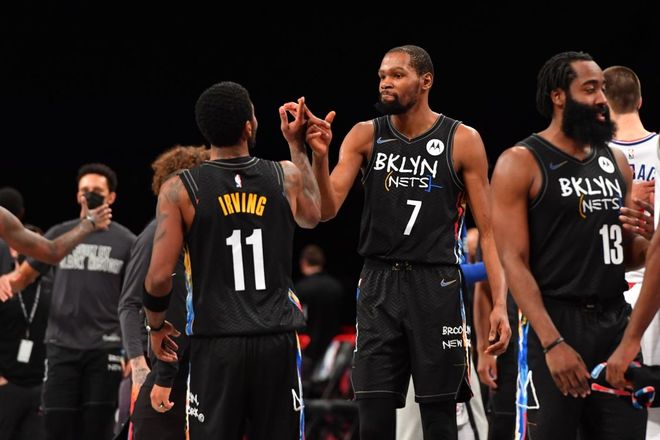 阿斯：莫斯克拉接近被西班牙国家队征召，哥伦比亚也在争取他（阿斯报：西班牙国家队接近召入莫斯克拉，哥伦比亚同样在争取）