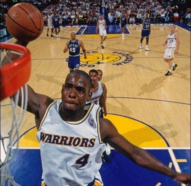 教滑雪也安排上了？还有什么是蔚来驾享小哥不会的吗！蔚来驾享服务用过的都说好！（滑雪教学都安排上了？蔚来驾享小哥无所不能，用过的人都点赞！）