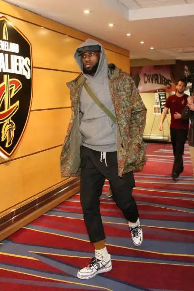 杜兰特三分命中率突破新高（杜兰特三分准星再创新高）