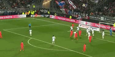 队报解析KK状态下滑：偏爱欧冠而非联赛，漫长赛季难保持状态