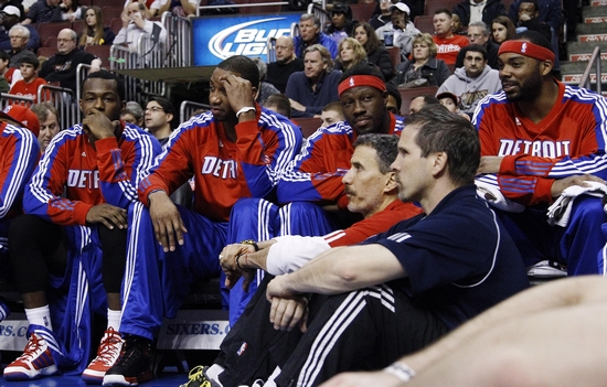 内姆布哈德过去两场砍43分23助仅1失误，史上首位新秀做到（内姆布哈德近两战合计43分23助仅1次失误，历史首位新秀达成）