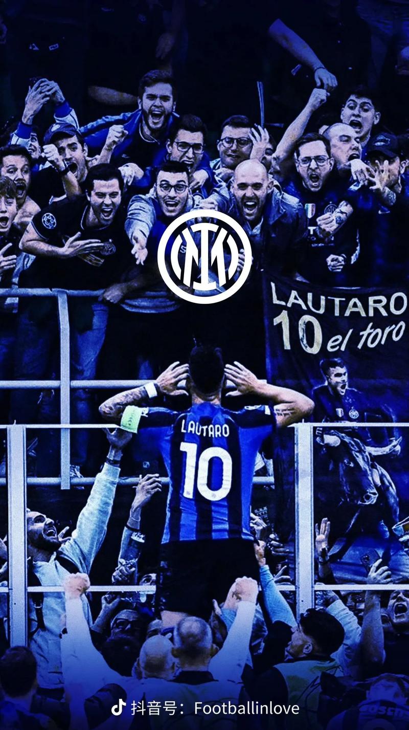 利物浦欧冠大名单：萨拉赫缺阵！范戴克领衔，维尔茨在列（利物浦公布欧冠名单：范戴克领军，萨拉赫缺席，维尔茨入选）