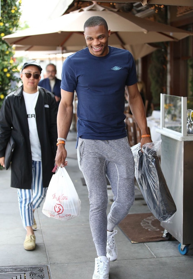 曼晚：曼联21岁边锋马瑟计划冬窗离队，德国俱乐部对其有意（曼晚：曼联21岁翼锋马瑟拟在冬窗离队，已获德国球队青睐）