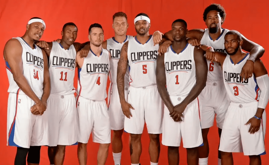 NBA：勇士击败森林狼 库里三分火力全开（NBA：勇士力克森林狼 库里三分如雨）