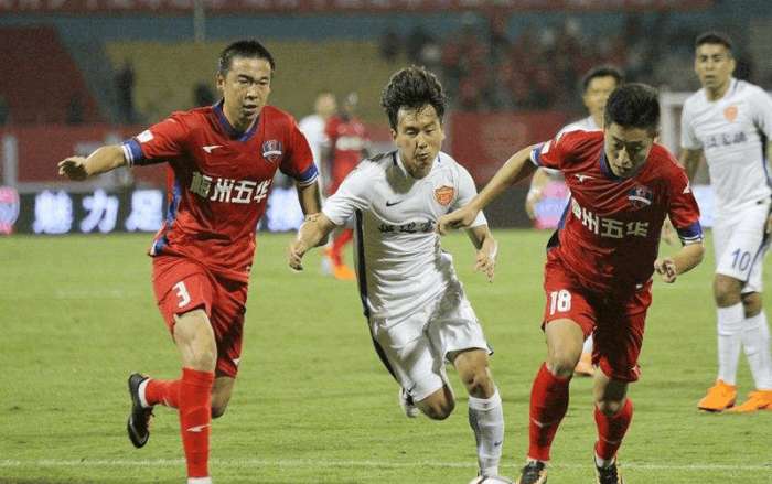 都体：尤文将采用四后卫体系，斯帕莱蒂计划推行4-3-2-1阵型